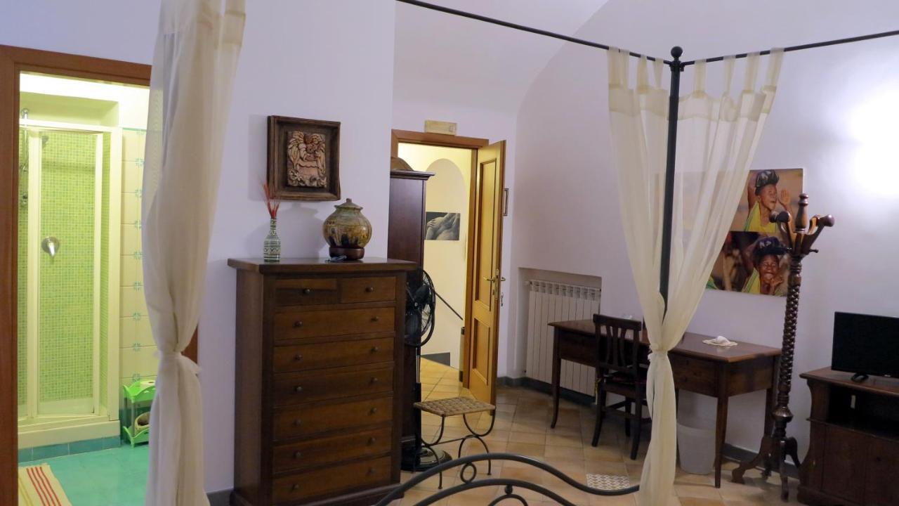 - B&B "Centro Antico" - Napoli Eksteriør billede